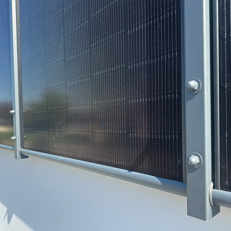 EHV-Group-Detailansicht-Montage- Pv Solarzaun